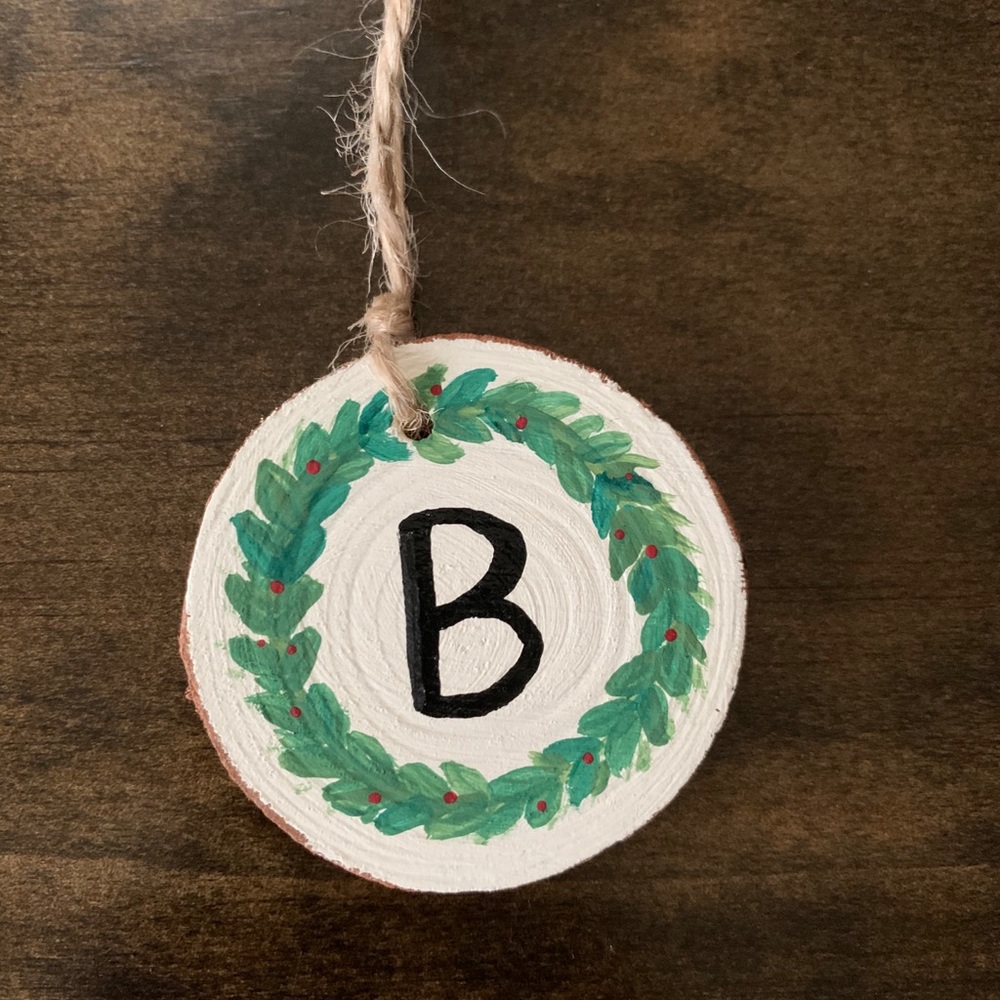 B ornament 🎁